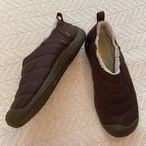 KEEN Howser Quilted Slipper Slides, Size 7.5
